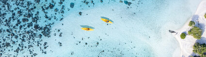Life Moorea lagoon kayaking